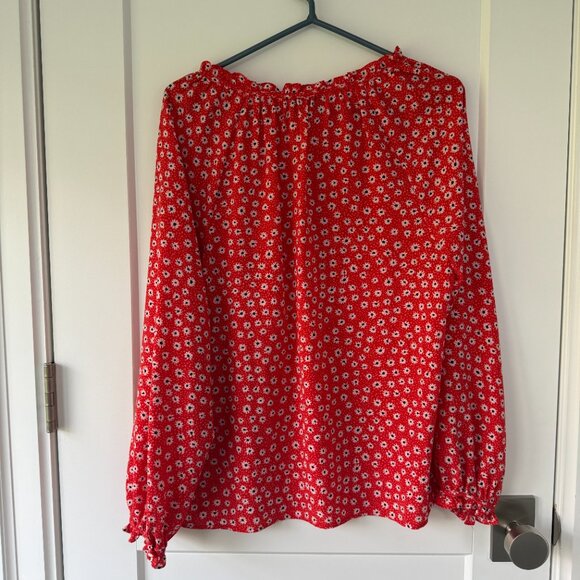 Cece Polyster Top with ditsy flowers - Picture 3 of 3